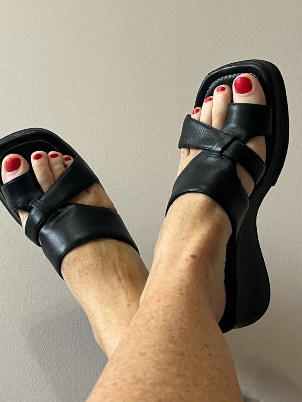 Y2K Cross-Strap Women’s Sandals